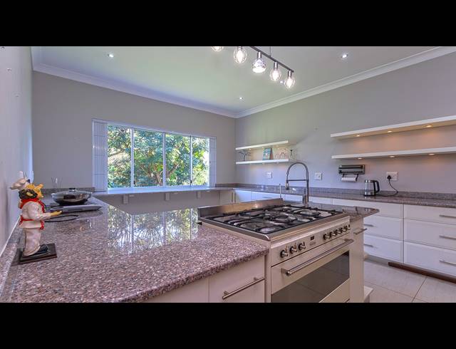 7 BEDROOM HOUSE FOR SALE IN CHELMSFORDVILLE
